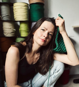 Kristina Kaminskiené/ Urbone Knittings  ist in ihrer Heimat Litauen mit Handwerk groß geworden.